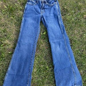 Women's Wrangler Blue Jeans